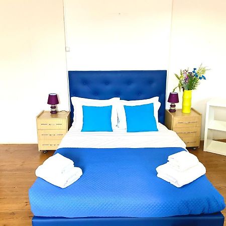 Classic Chiado 1 - Central Guest House Room With Shared Bathroom Lisboa Εξωτερικό φωτογραφία