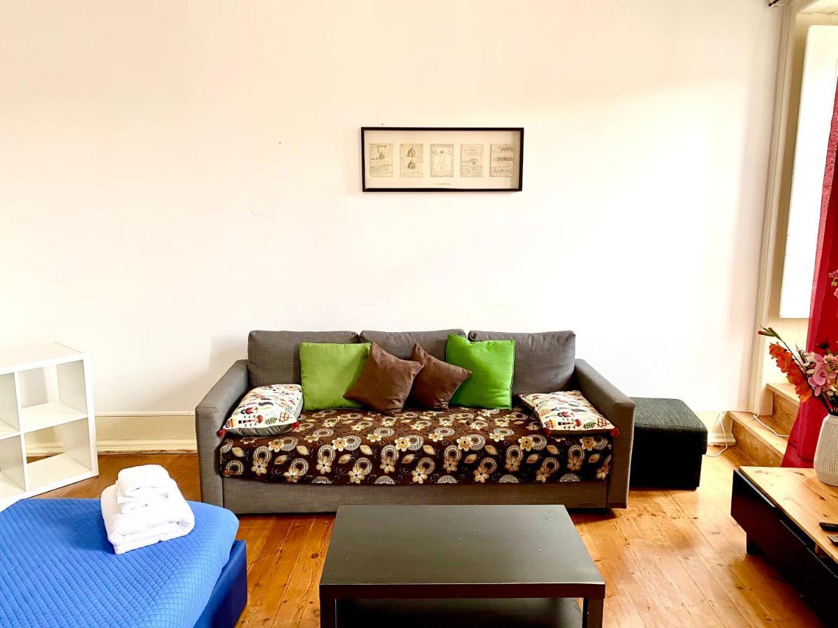 Classic Chiado 1 - Central Guest House Room With Shared Bathroom Lisboa Εξωτερικό φωτογραφία