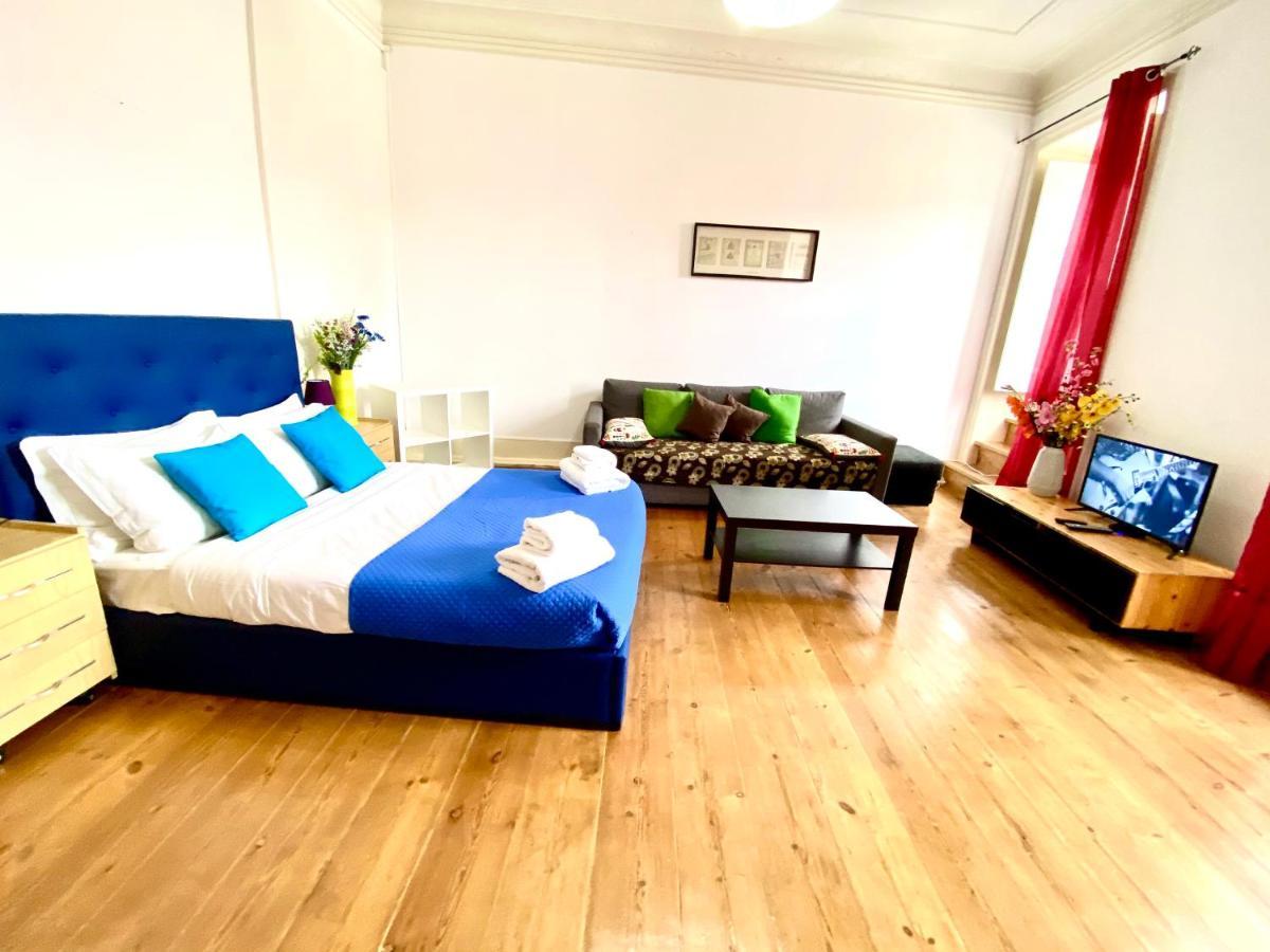 Classic Chiado 1 - Central Guest House Room With Shared Bathroom Lisboa Εξωτερικό φωτογραφία