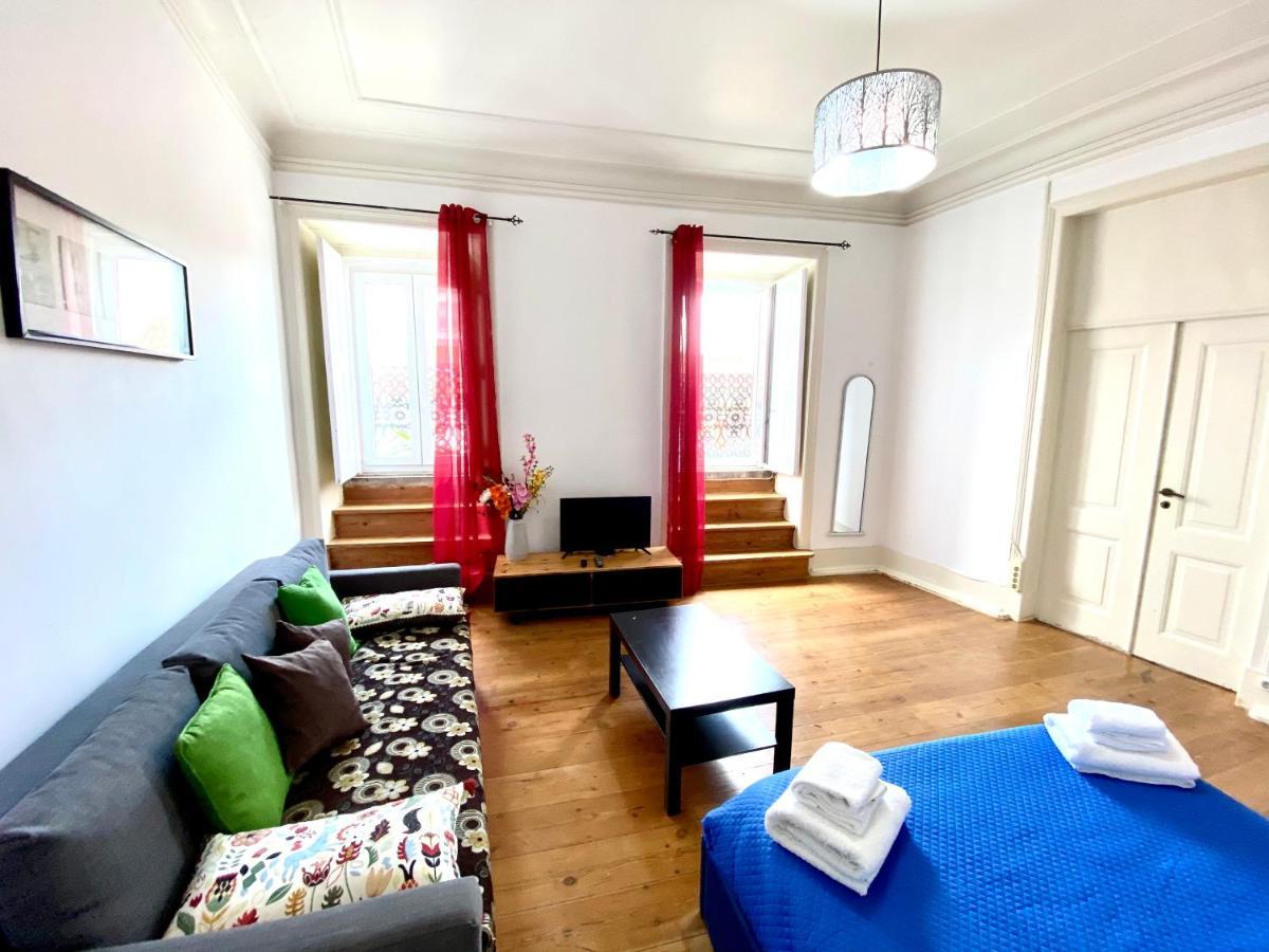 Classic Chiado 1 - Central Guest House Room With Shared Bathroom Lisboa Εξωτερικό φωτογραφία